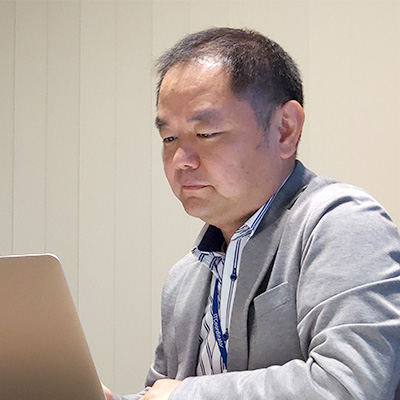 教育サービス部 マネージャー